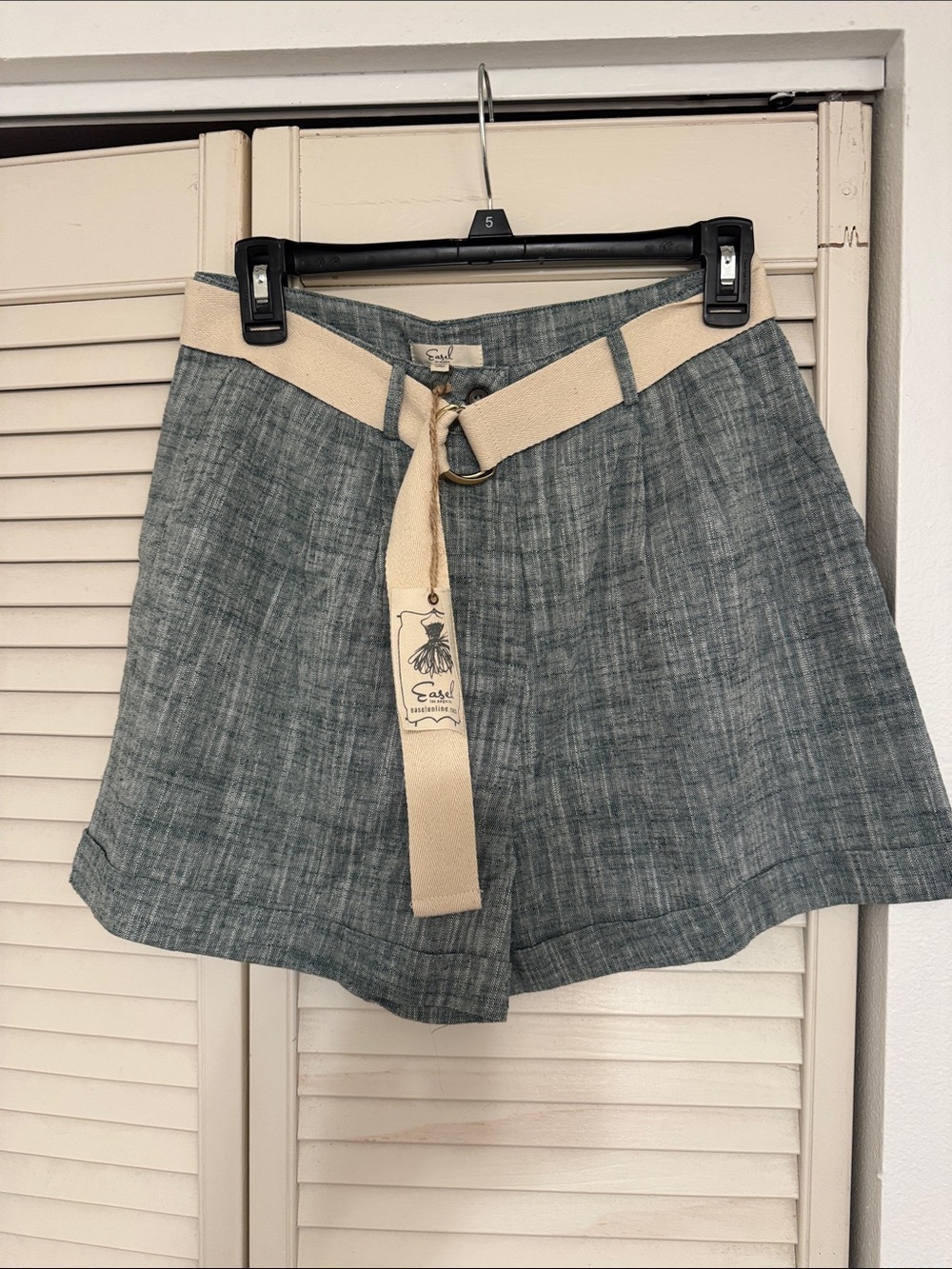 easel Blue-Grey Textured High-Waist Shorts with Cream Belt